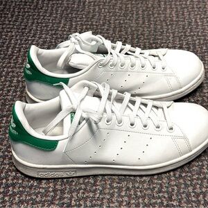 Adidas Stan smith white green
Edmonton, AB
Ship cost depends on weight
